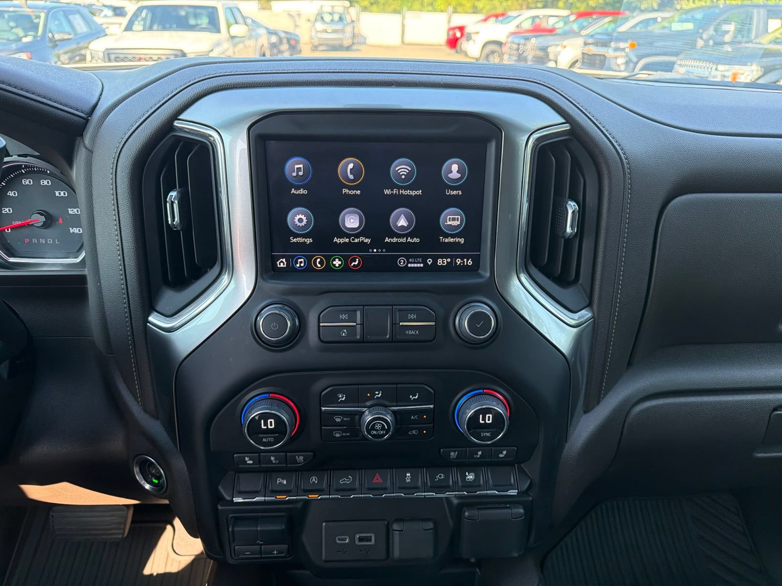 Used 2022 Chevrolet Silverado 1500 LTZ RWD image 10