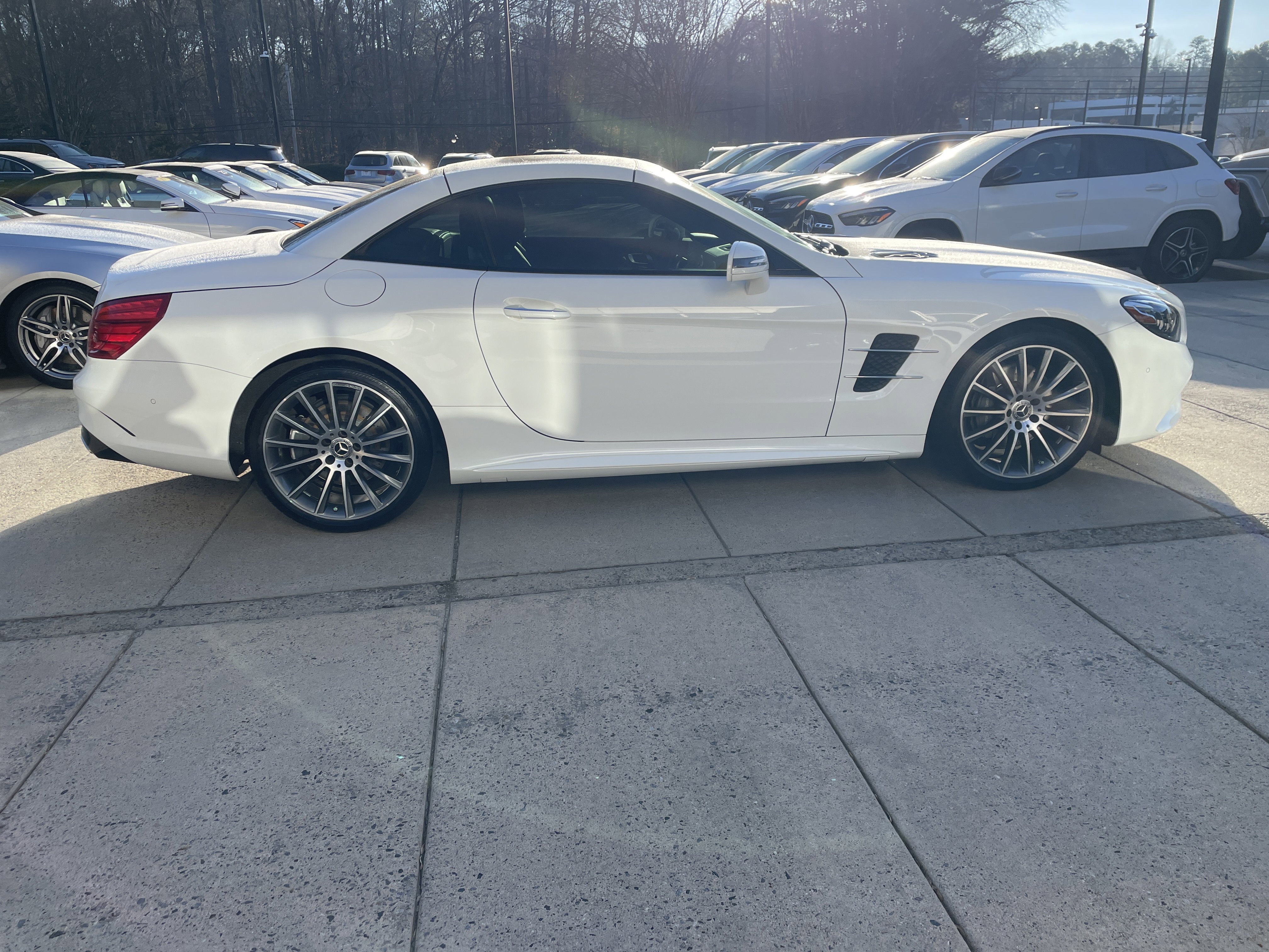 Used 2017 Mercedes-Benz SL 450 image 8