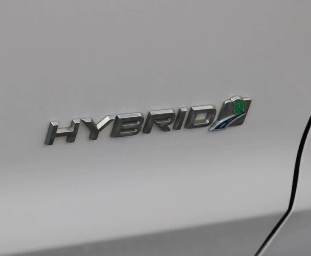 Used 2019 Ford Fusion SEL FWD image 11