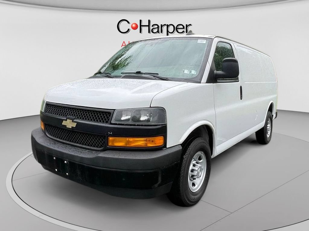 Used 2021 Chevrolet Express 3500 w/ Driver Convenience Package RWD image 7