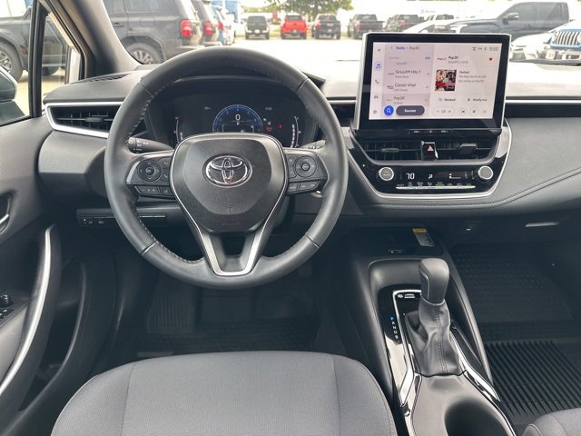 Certified 2025 Toyota Corolla SE image 16
