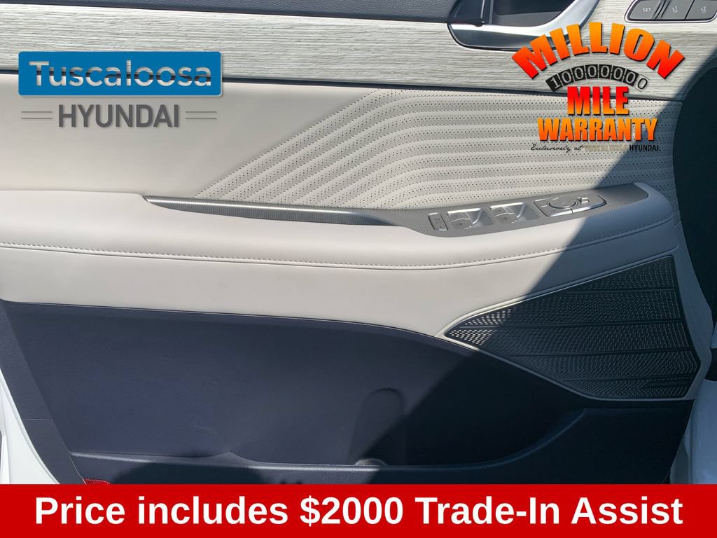 Used 2025 Hyundai Palisade Calligraphy FWD image 12