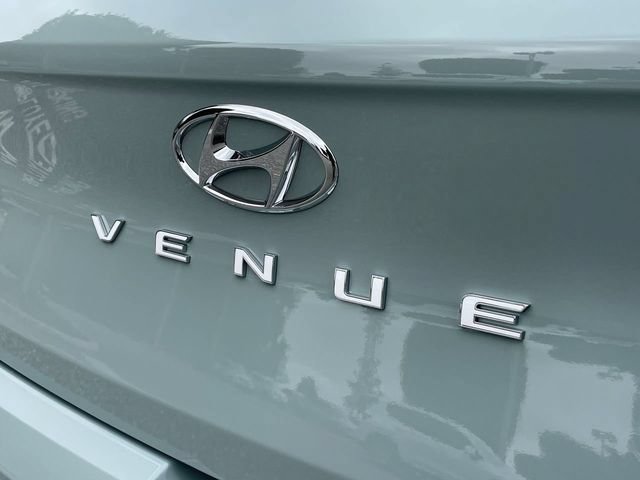New 2026 Hyundai Venue SEL FWD image 41