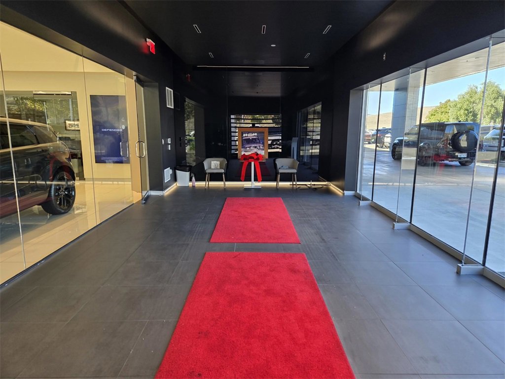 Used 2024 Lincoln Nautilus Reserve image 43