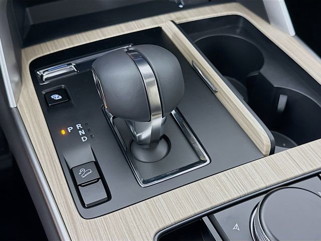 New 2025 MAZDA CX-90 Plug-In Hybrid w/ Preferred image 16