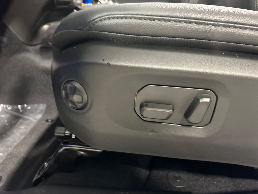 New 2026 Jeep Wrangler Sahara image 18