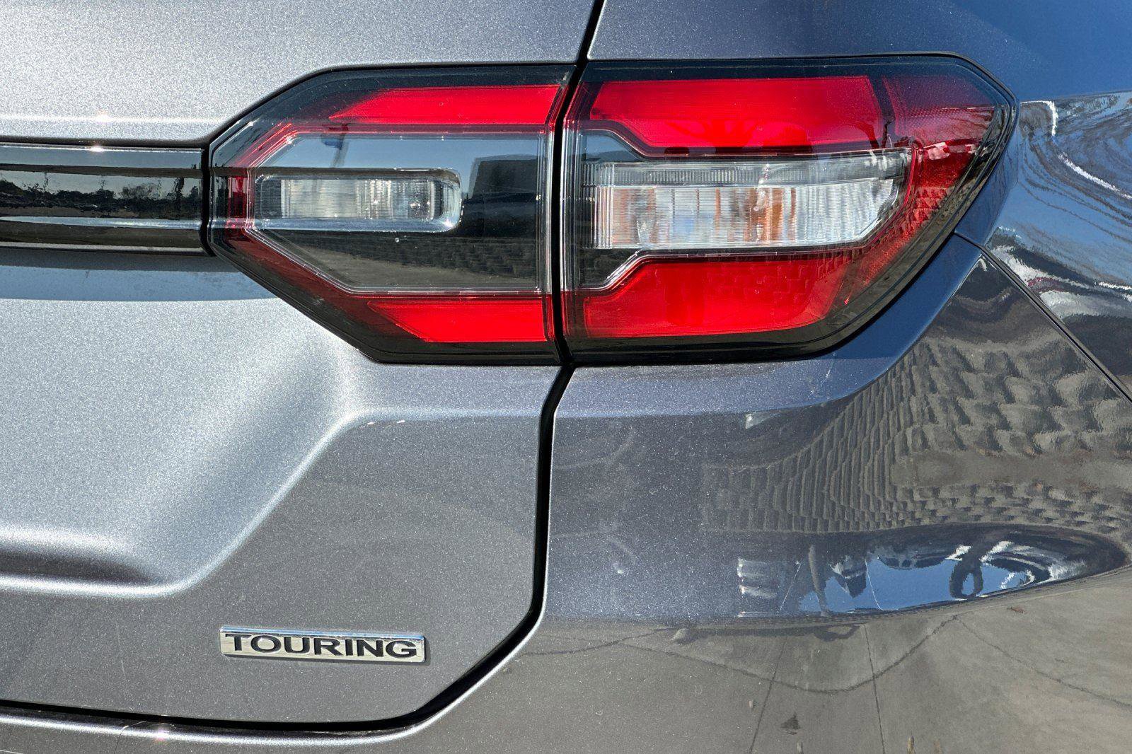 Certified 2025 Honda Pilot Touring image 29