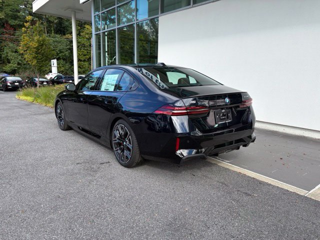 New 2027 BMW i5 xDrive40 w/ M Sport Package AWD/4WD image 9