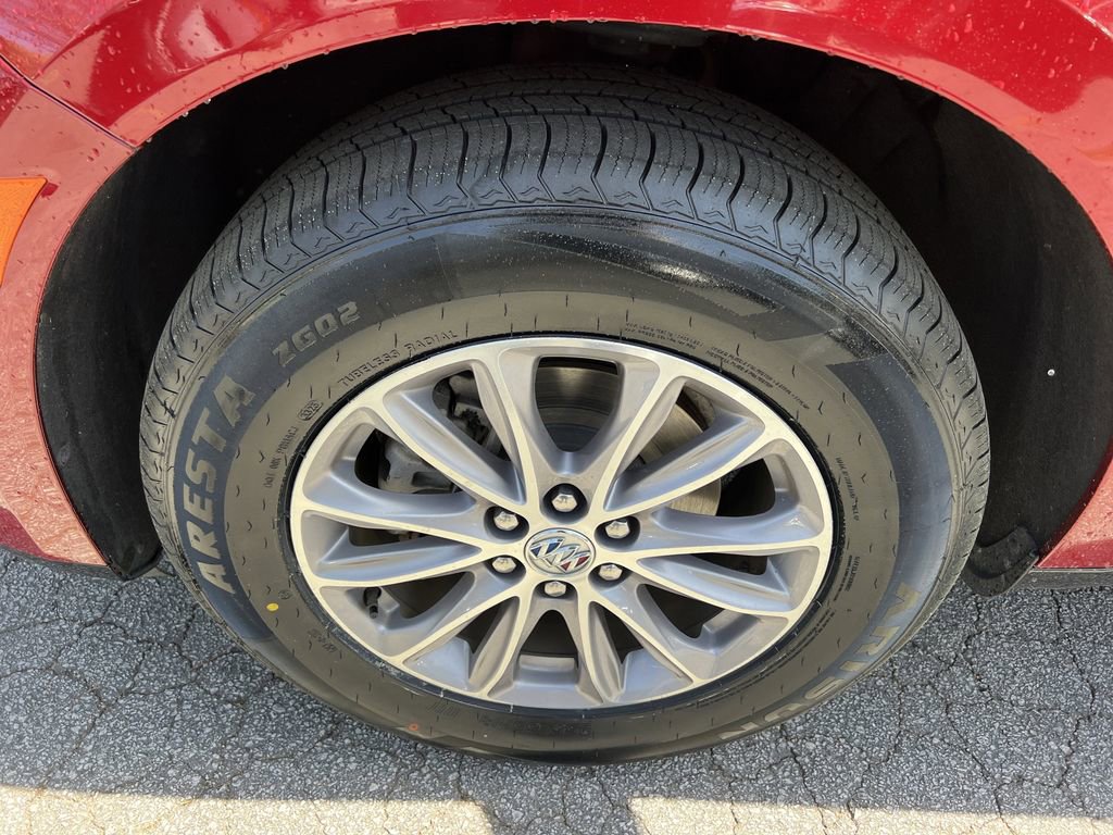 Used 2024 Buick Enclave Premium image 9