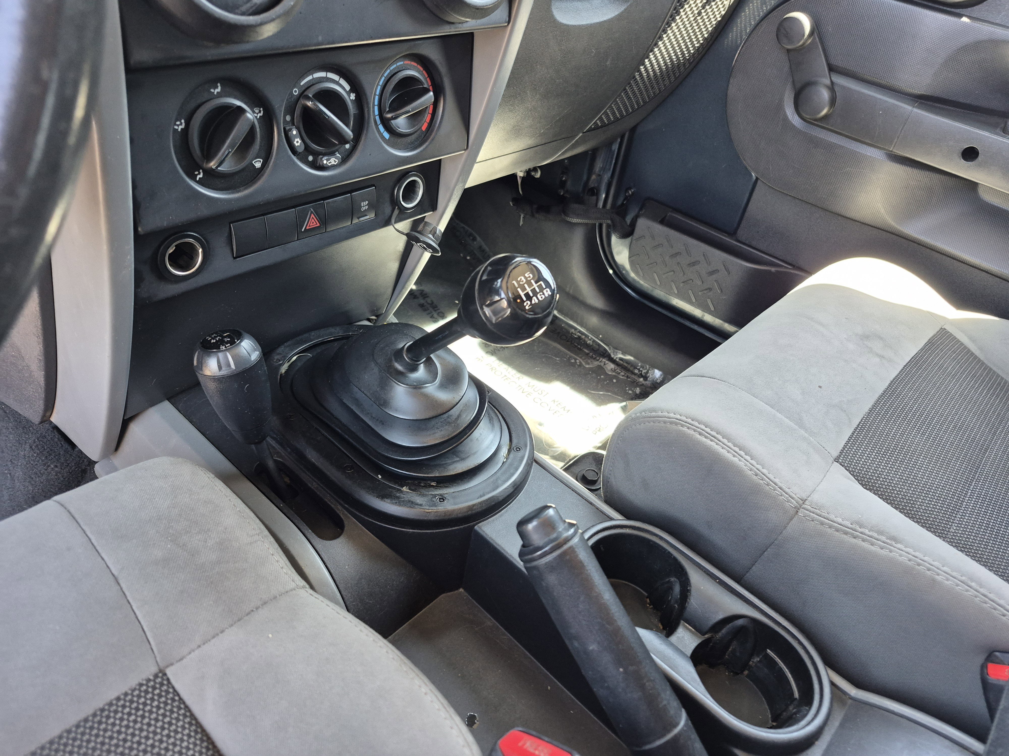 Used 2008 Jeep Wrangler X image 12