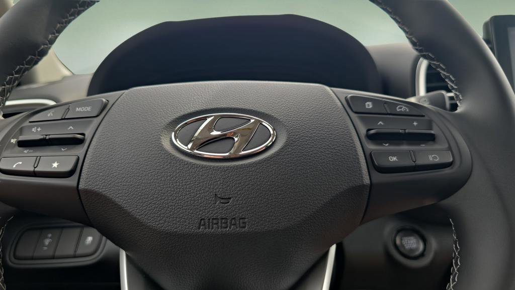 New 2026 Hyundai Venue SEL FWD image 12