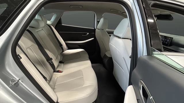 New 2026 Hyundai Sonata SEL AWD/4WD image 25