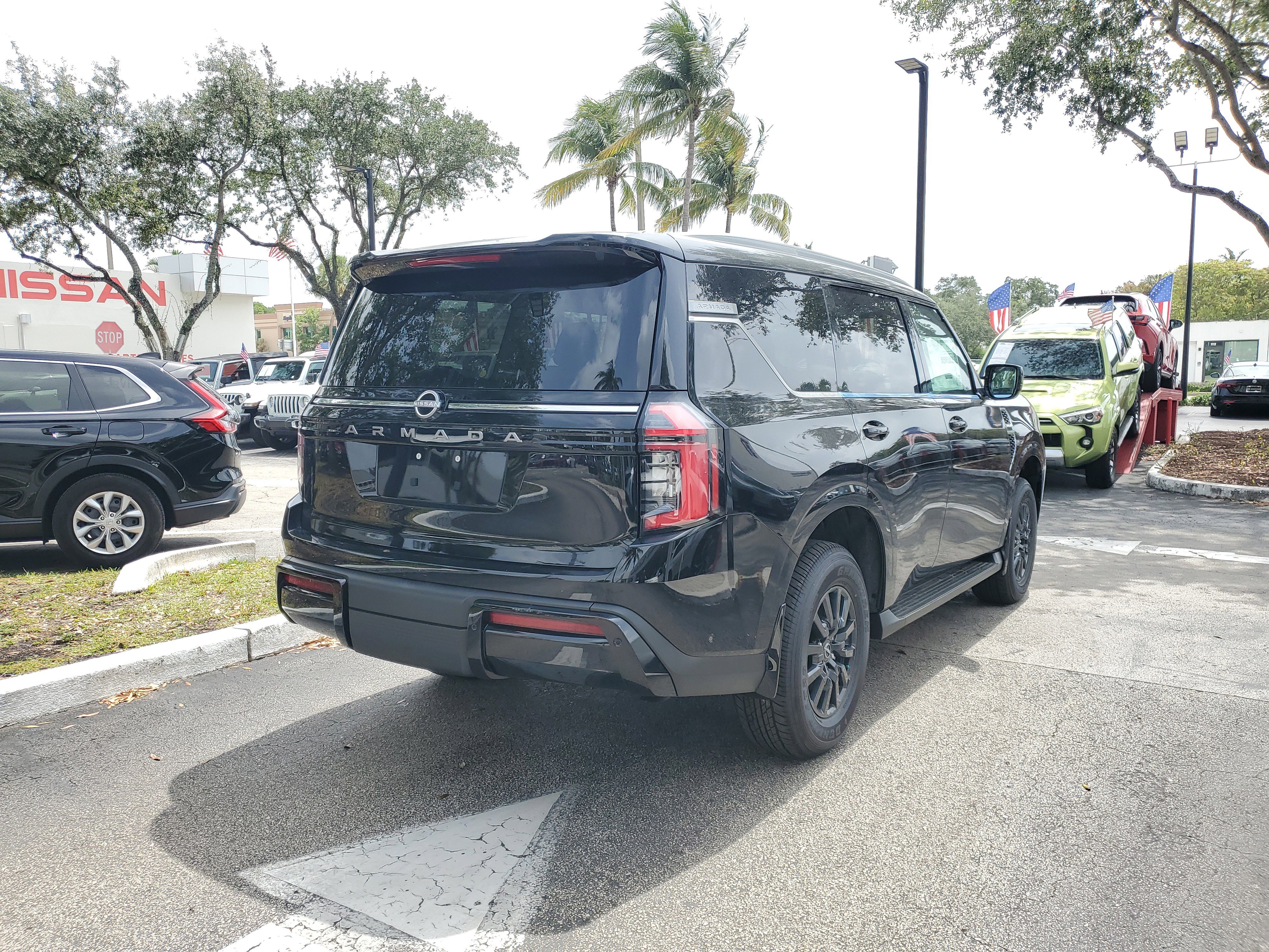 New 2025 Nissan Armada SV image 4