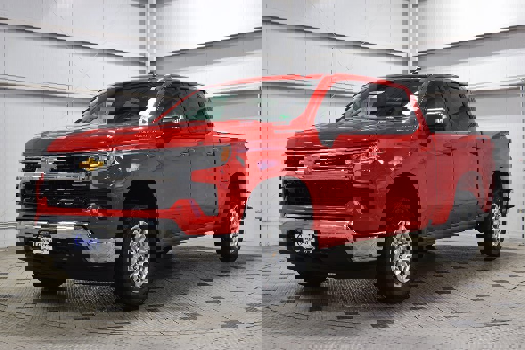 New 2026 Chevrolet Silverado 1500 LT image 3