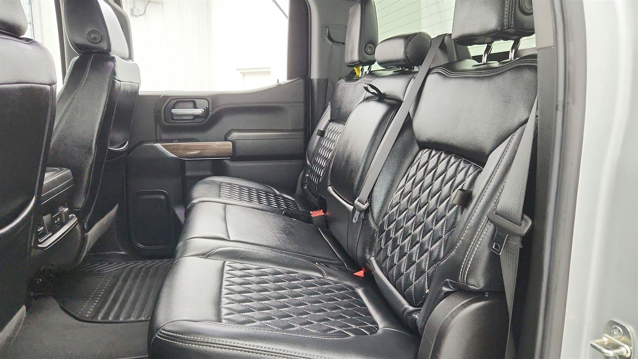 Used 2022 Chevrolet Silverado 1500 RST w/ Safety Package AWD/4WD image 17