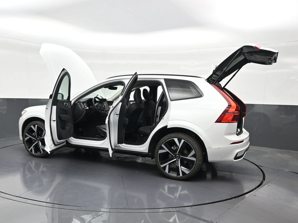 New 2026 Volvo XC60 B5 Ultra AWD/4WD image 32