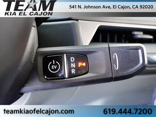 Certified 2024 Kia EV9 Light Long Range RWD image 34