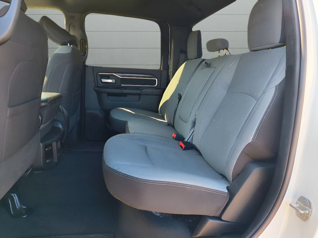 Used 2024 RAM 3500 Big Horn AWD/4WD image 33