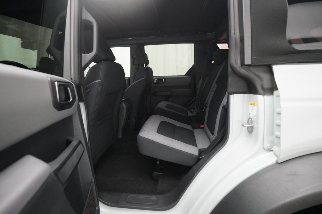 Used 2023 Ford Bronco Big Bend w/ Sasquatch Package image 15