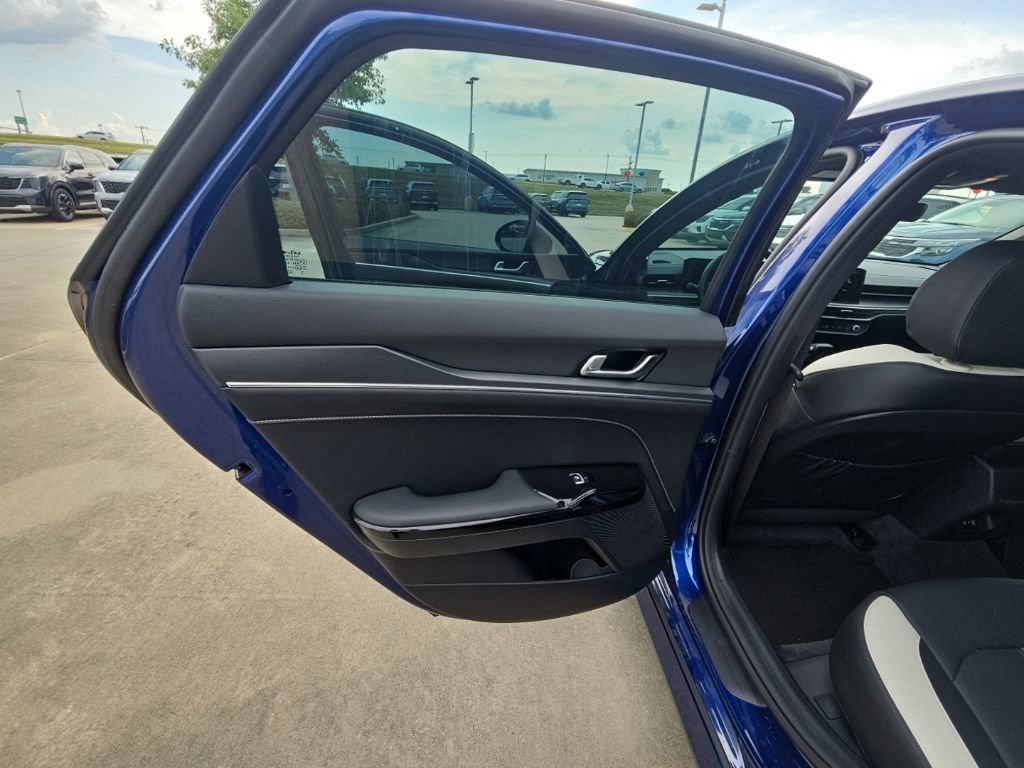 Used 2025 Kia K5 GT-Line FWD image 14