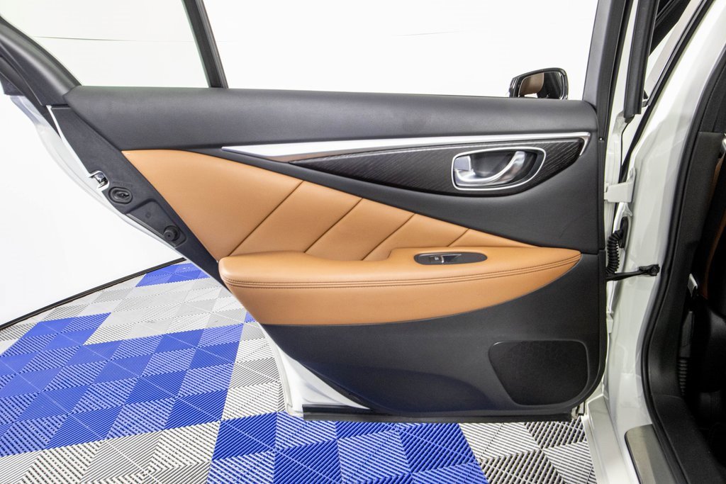 Used 2024 INFINITI Q50 Sensory image 10