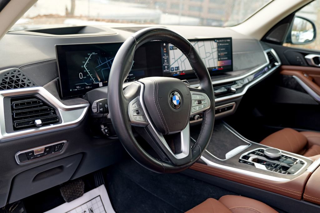 Used 2023 BMW X7 xDrive40i w/ Premium Package image 20