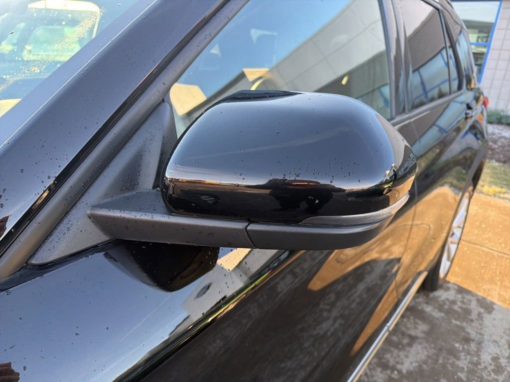 Certified 2023 Ford Explorer Platinum w/ Technology Package image 47