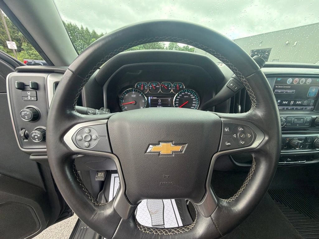 Used 2018 Chevrolet Silverado 1500 LT w/ All Star Edition AWD/4WD image 27
