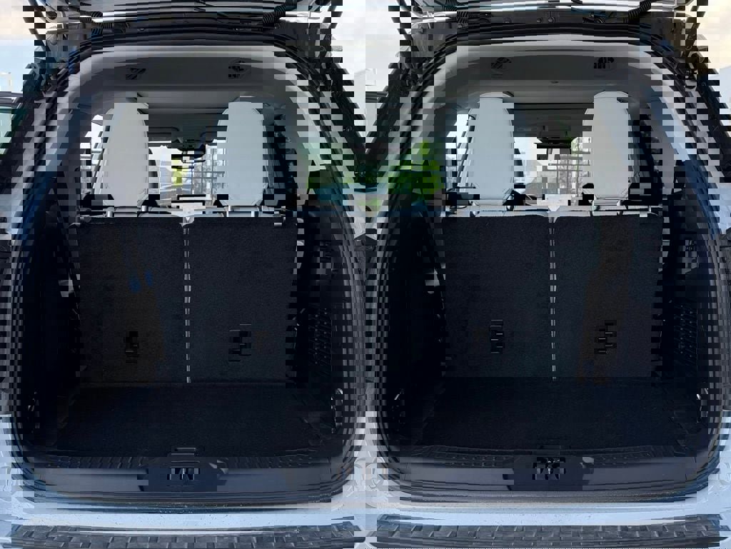 New 2026 Ford Explorer Platinum w/ LUX Leather Package image 64