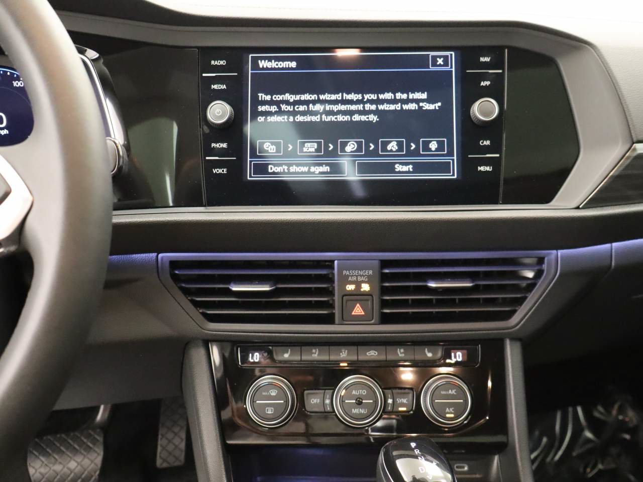 Certified 2024 Volkswagen Jetta SEL FWD image 11