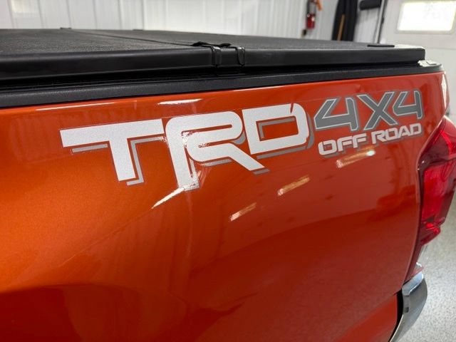 Used 2016 Toyota Tacoma TRD Off-Road w/ Towing Package AWD/4WD image 25