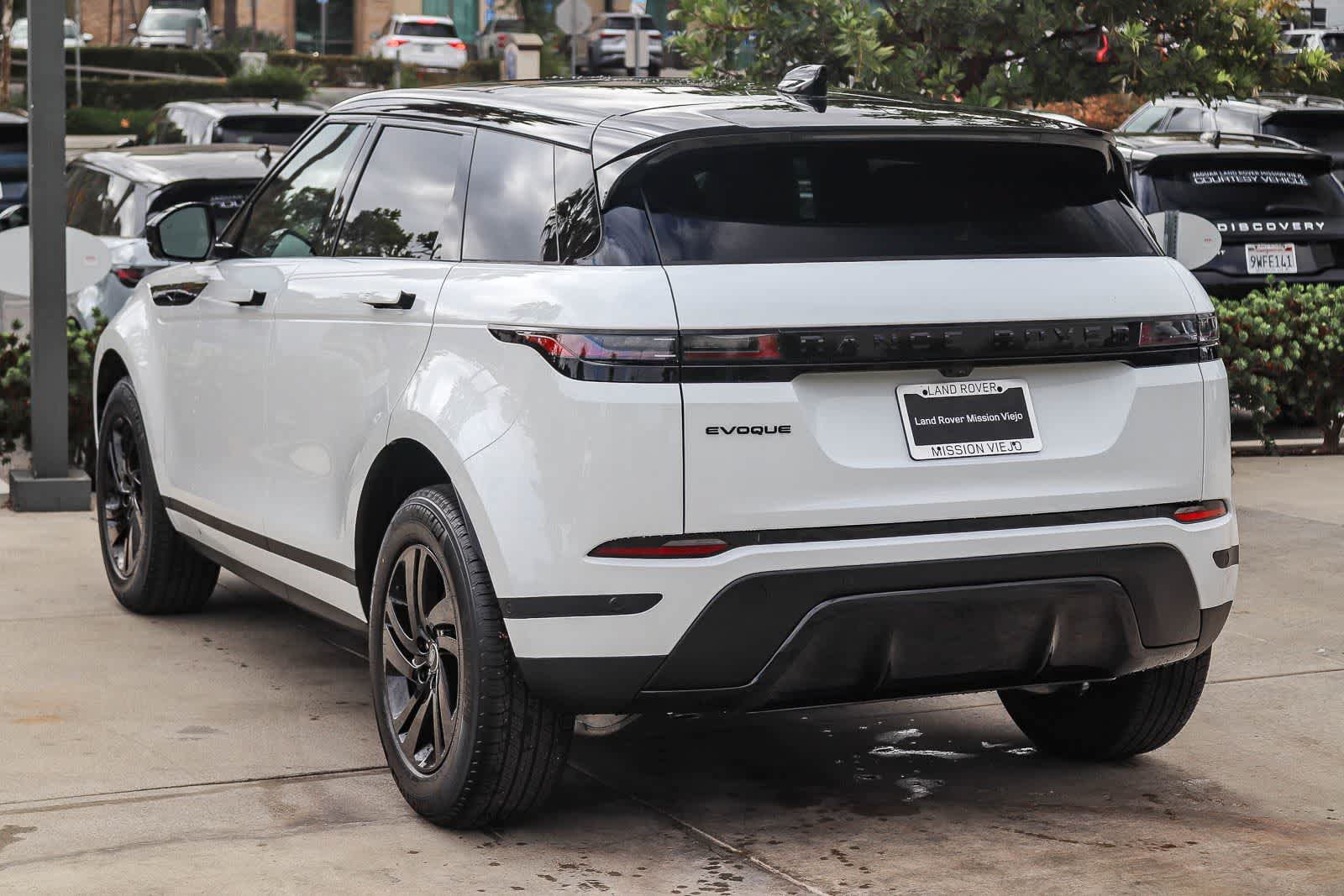 New 2026 Land Rover Range Rover Evoque S AWD/4WD image 4