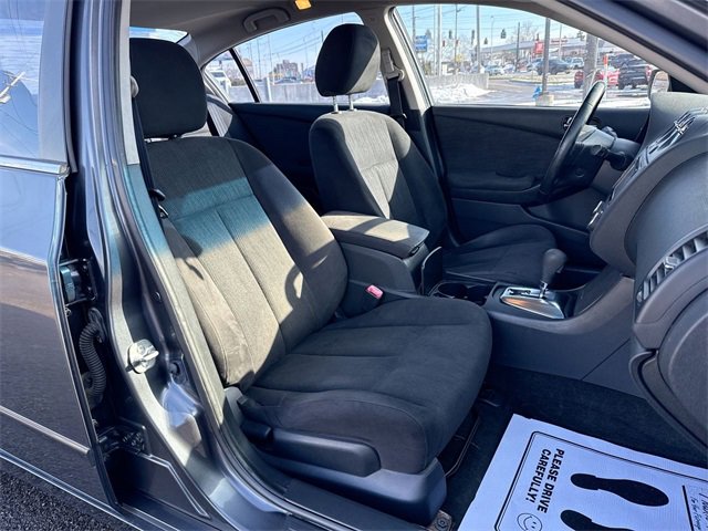 Used 2012 Nissan Altima 2.5 S w/ 20th Anniversary Pkg image 23