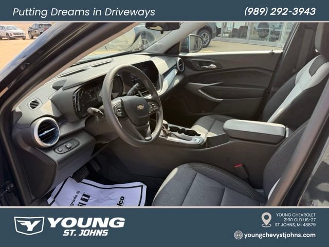 Certified 2024 Chevrolet Trax LS FWD image 13