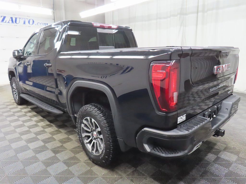 Used 2022 GMC Sierra 1500 AT4 w/ AT4 Premium Package AWD/4WD image 5