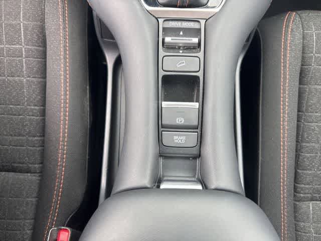 Used 2025 Honda HR-V Sport image 17