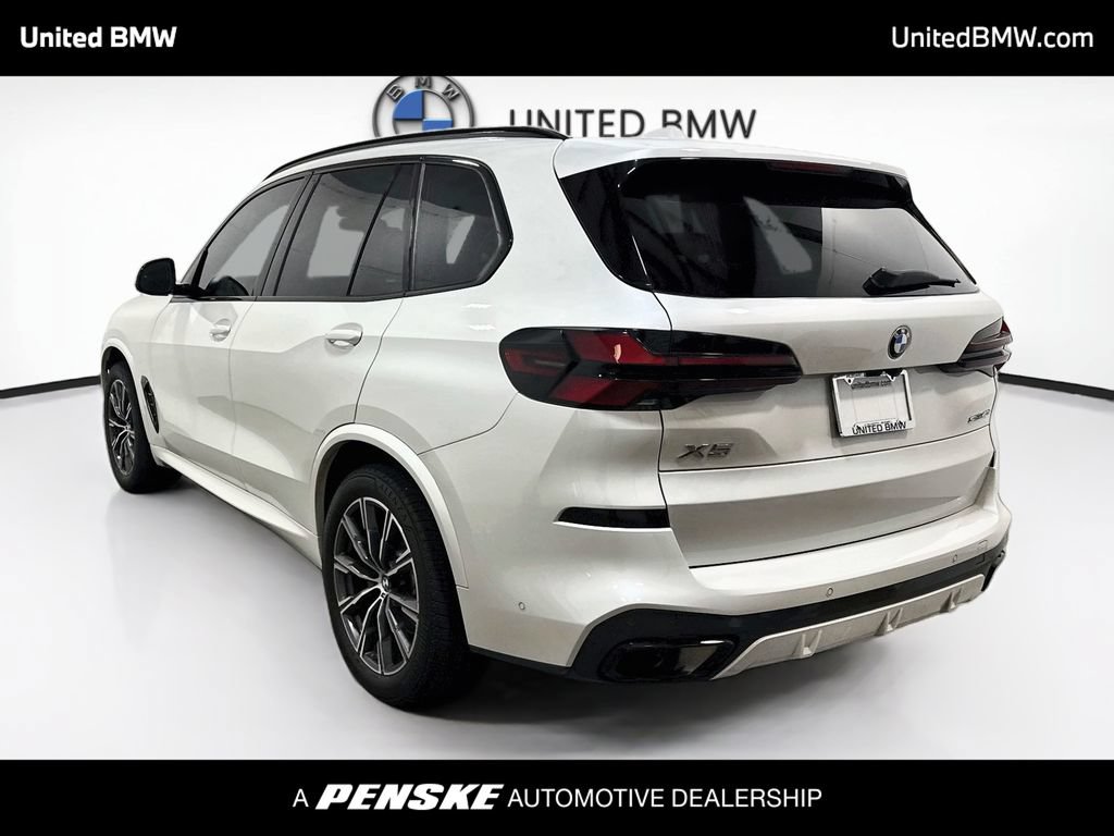 Certified 2024 BMW X5 sDrive40i w/ Executive Package RWD image 7