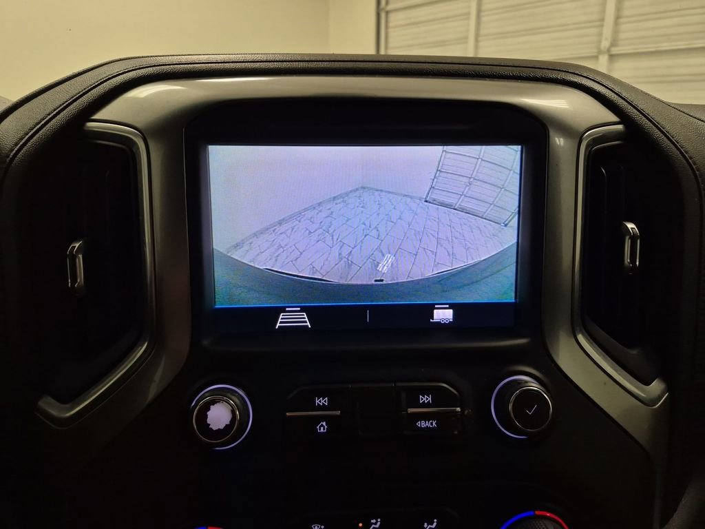 Used 2019 Chevrolet Silverado 1500 LT w/ Texas Edition image 15