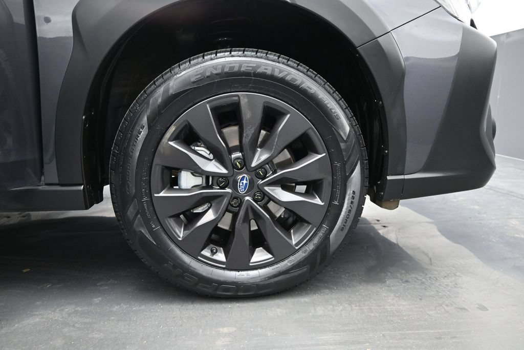 Used 2025 Subaru Outback Onyx Edition w/ Tech Package 3 AWD/4WD image 17