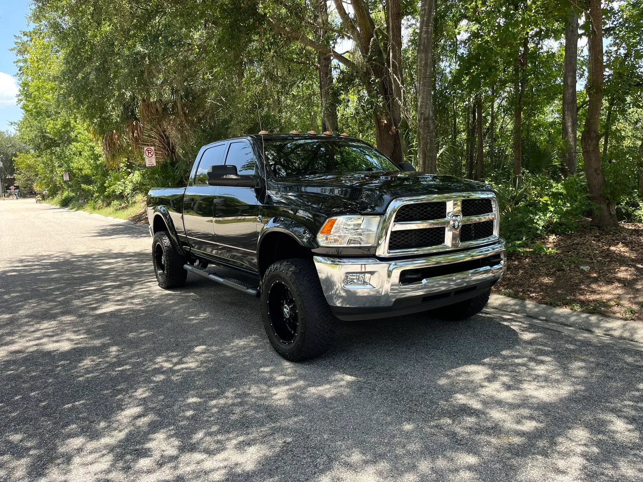 Used 2018 RAM 2500 Tradesman w/ Chrome Appearance Group AWD/4WD image 6