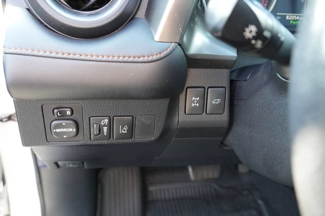 Used 2016 Toyota RAV4 SE w/ Advanced Technology Package AWD/4WD image 23