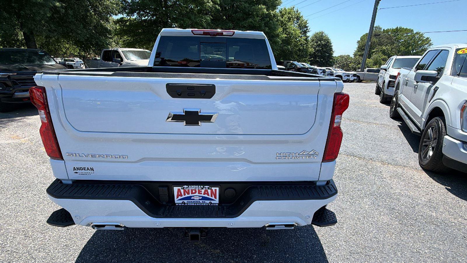 New 2026 Chevrolet Silverado 1500 High Country AWD/4WD image 6