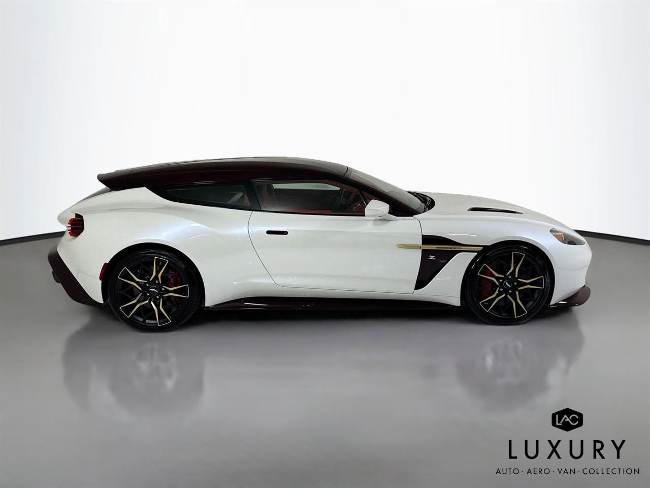 Used 2019 Aston Martin Vanquish Zagato RWD image 5