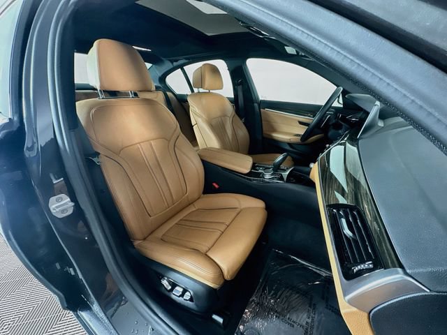 Used 2020 BMW 530i xDrive w/ Premium Package AWD/4WD image 25