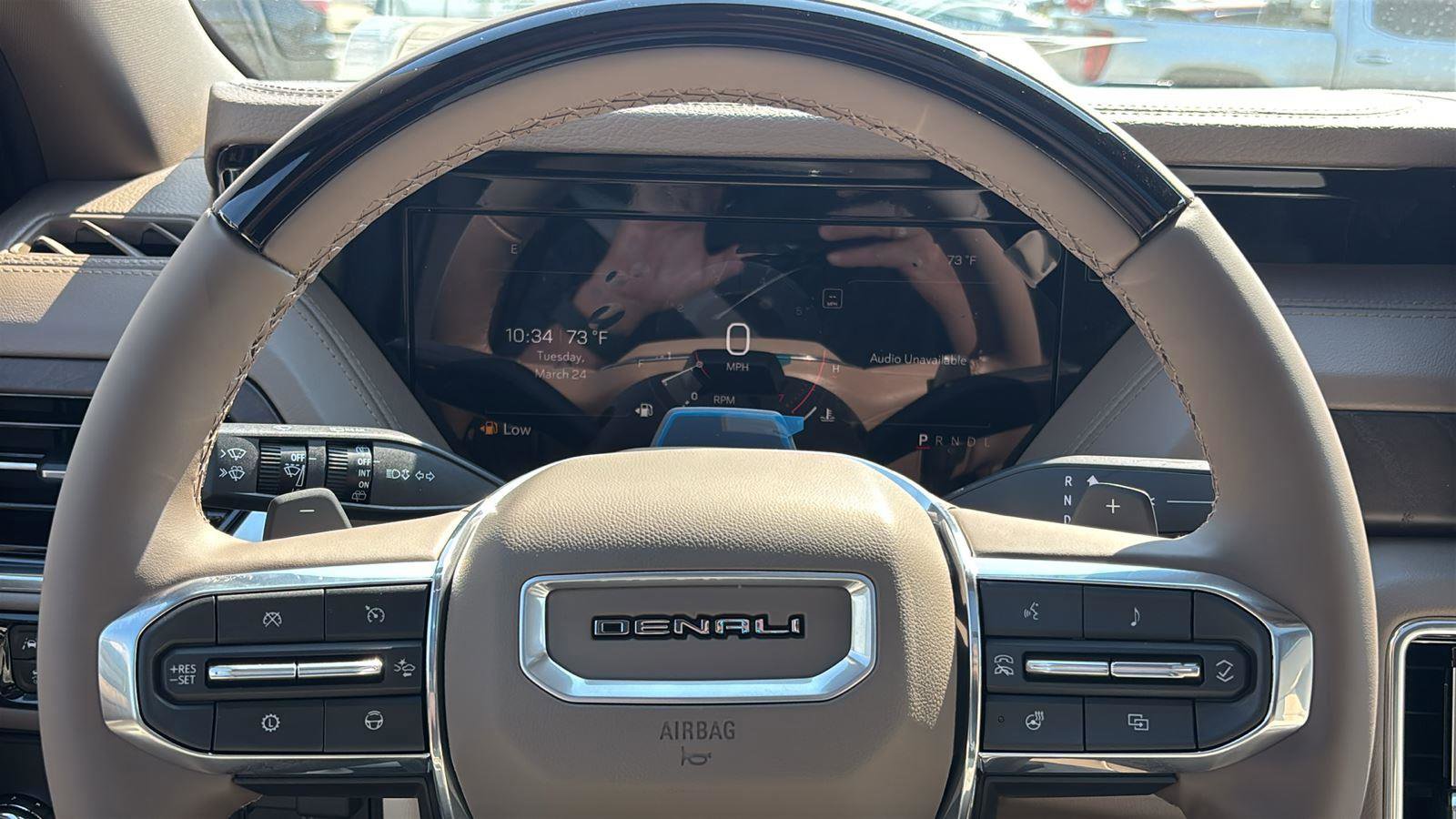 New 2026 GMC Yukon XL Denali w/ Denali Reserve Package image 32