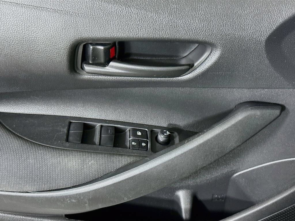 Used 2022 Toyota Corolla LE FWD image 21