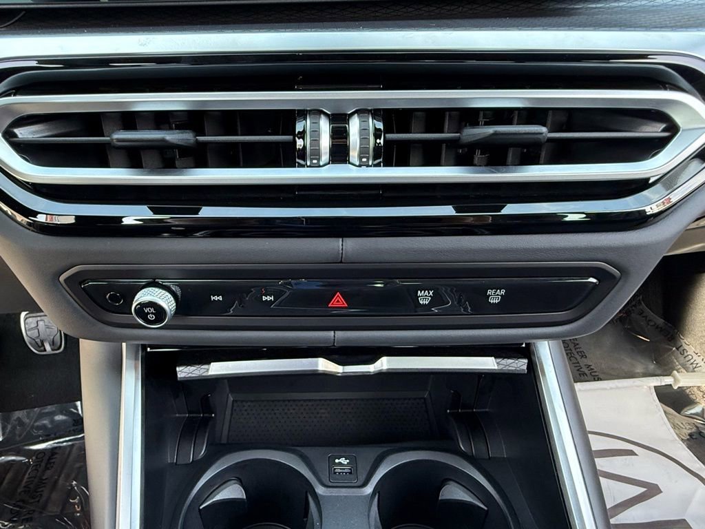 Used 2024 BMW M4 Coupe w/ Executive Package image 39