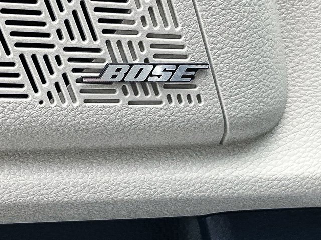 Used 2025 Kia Carnival SX Prestige image 6