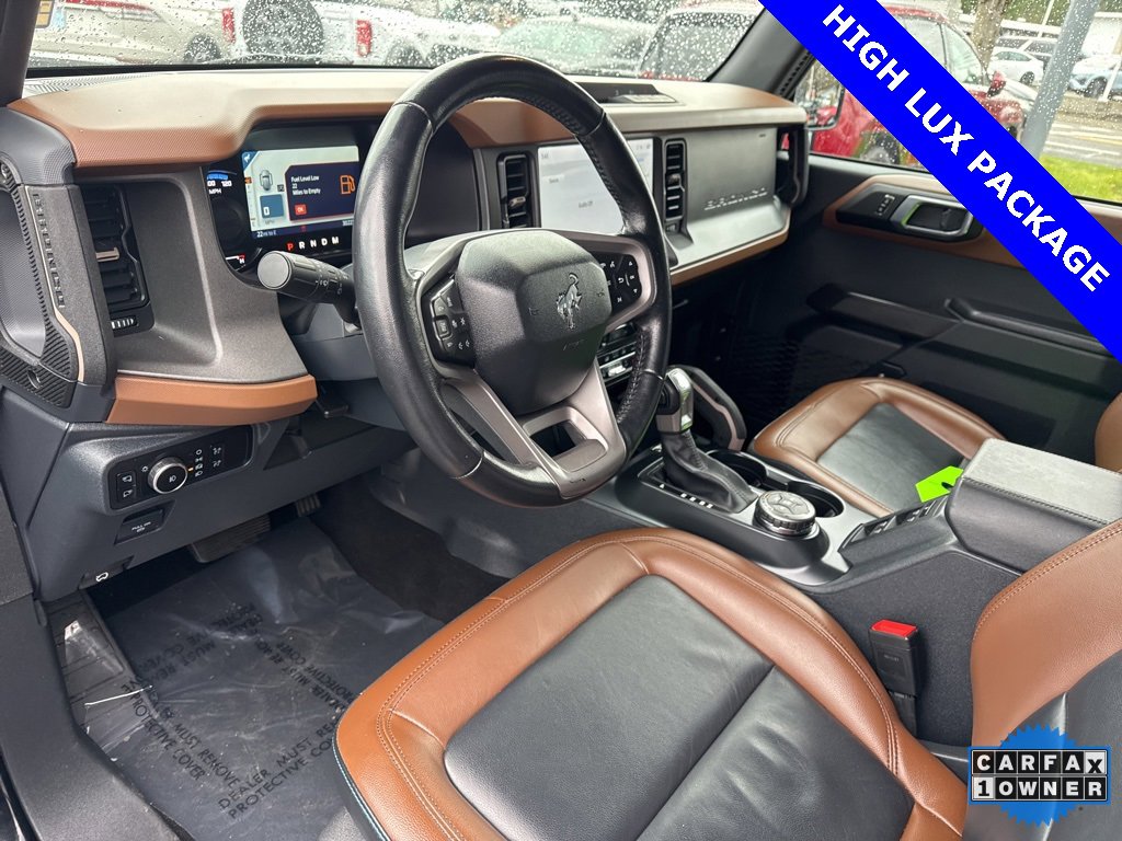 Used 2024 Ford Bronco Outer Banks image 2