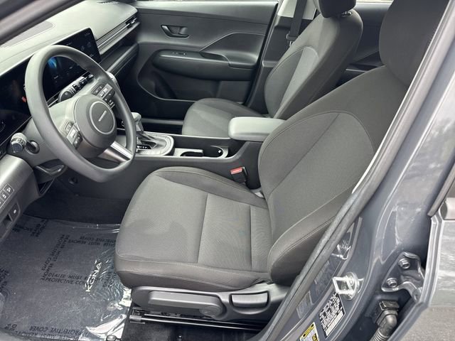 Certified 2024 Hyundai Kona SE image 9